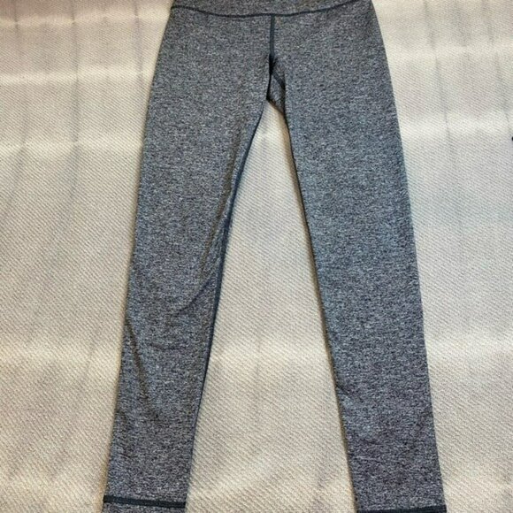 Victoria’s Secret Sport Leggings Size Small Gray Active - Picture 3 of 10